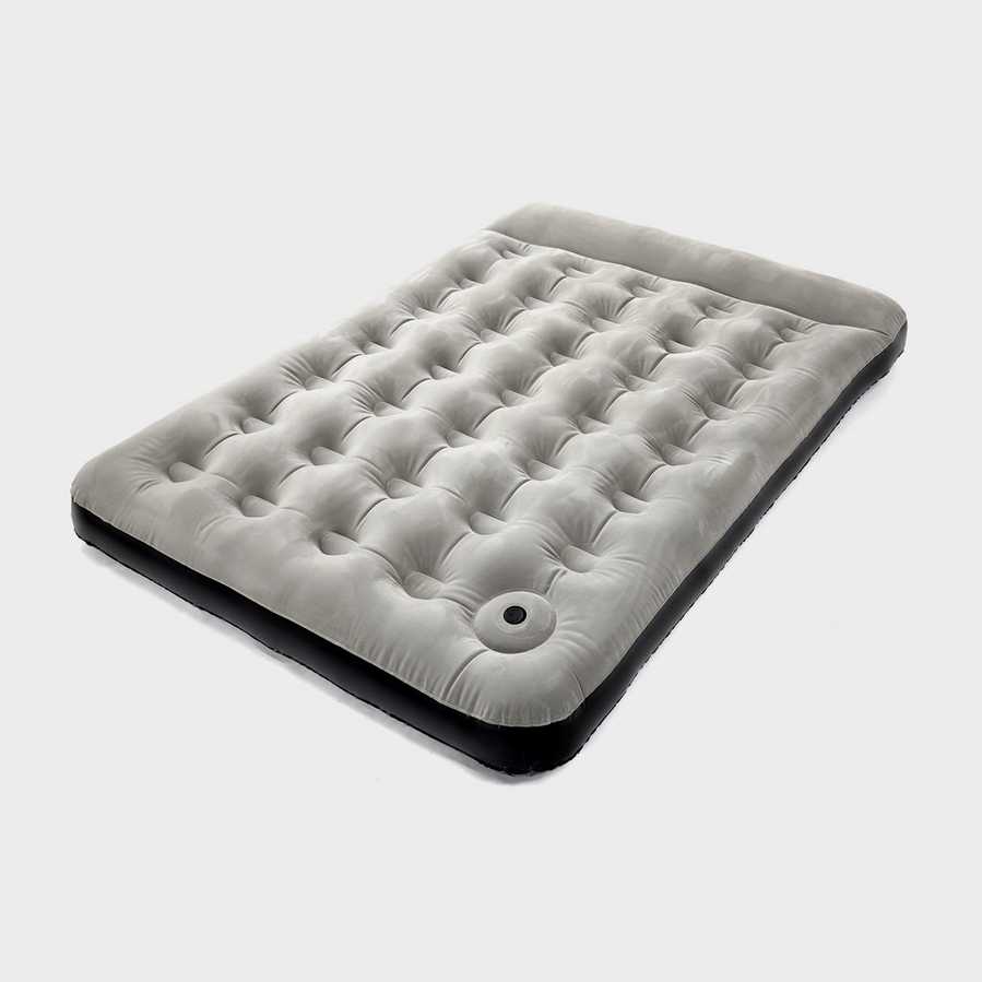 HI-GEAR Deluxe Double Airbed with Pump