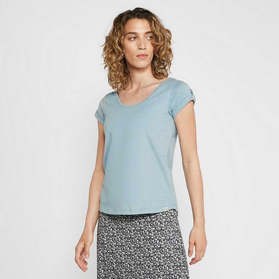 One Earth Women’s Fistral T-Shirt