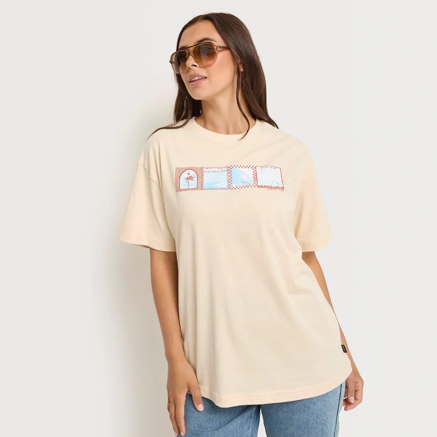 Saltrock Women's Waves For Days Tee